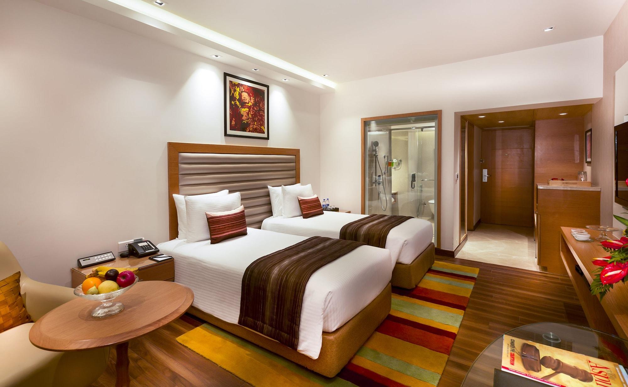Grand Chennai By Grt Hotels Екстер'єр фото