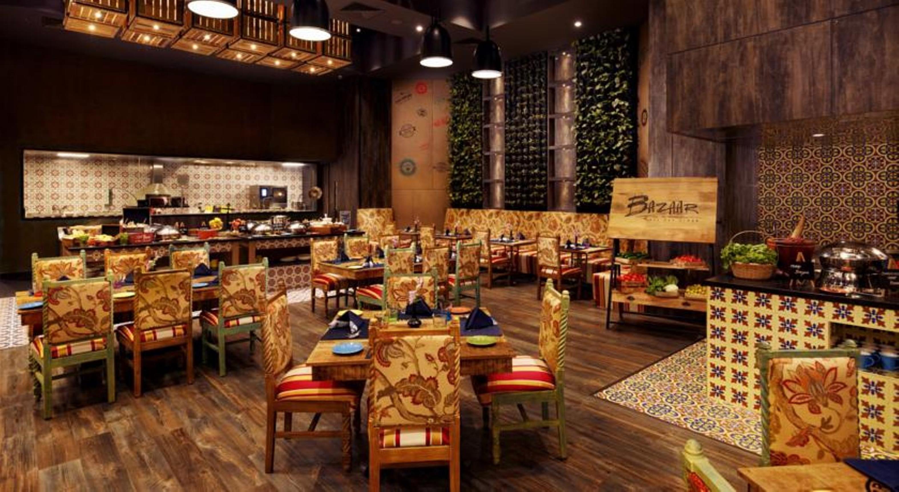 Grand Chennai By Grt Hotels Екстер'єр фото The interior of the restaurant