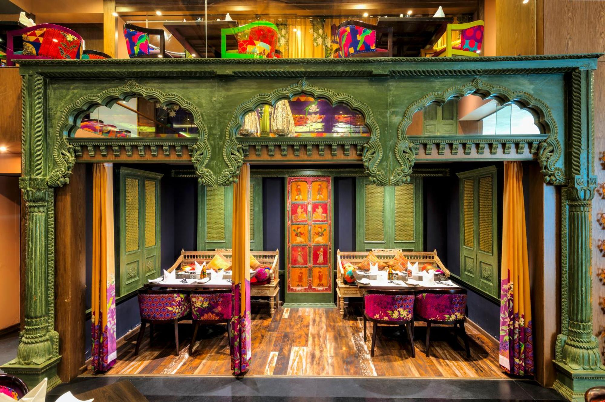 Grand Chennai By Grt Hotels Екстер'єр фото Interior of a restaurant in Mumbai